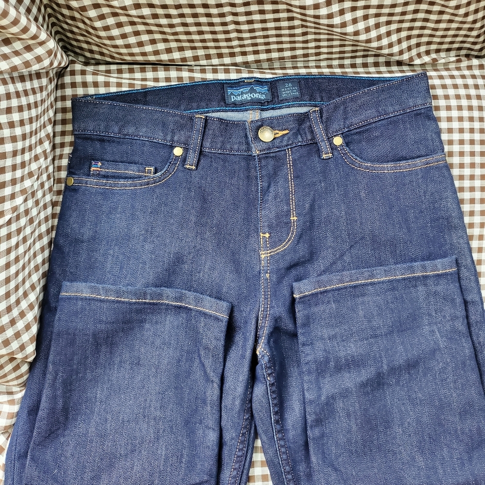 Nwot size 26 Patagonia boyfriend jeans